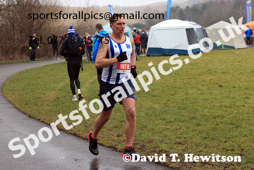 Mens Over-50s 2025 NECAA Royal Signals Road Relays Champs.,  Hetton Lyons Country Park, Hetton le Hole, County Durham. Photo: David T. Hewitson/Sports for All Pics